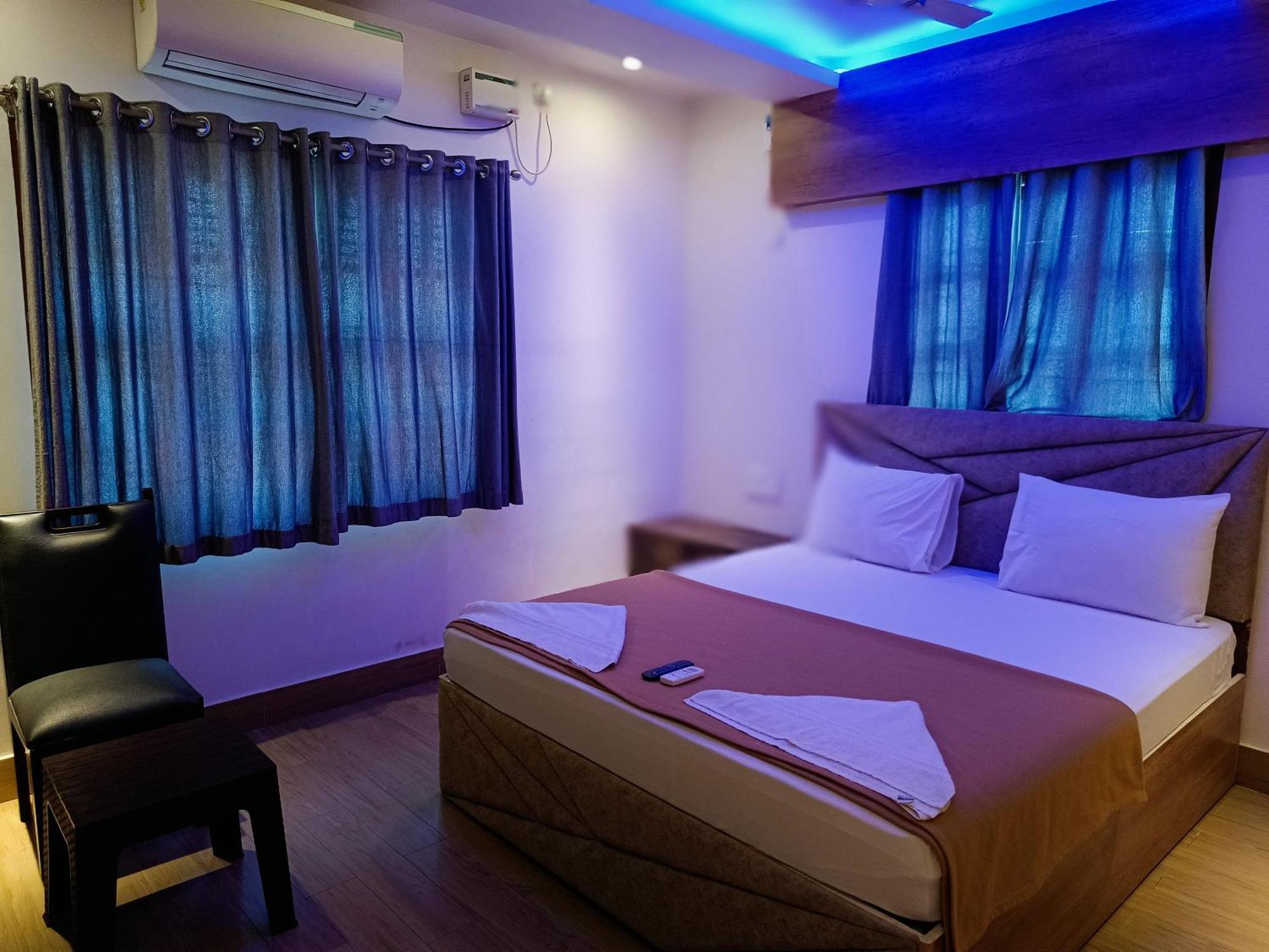 Umino Beach Resort Chennai Exterior photo